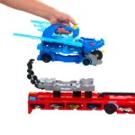 Hot Wheels City Hot Wheels Ultimate Dual Dragon Transporter & 2 1:64 Scale Toy Cars