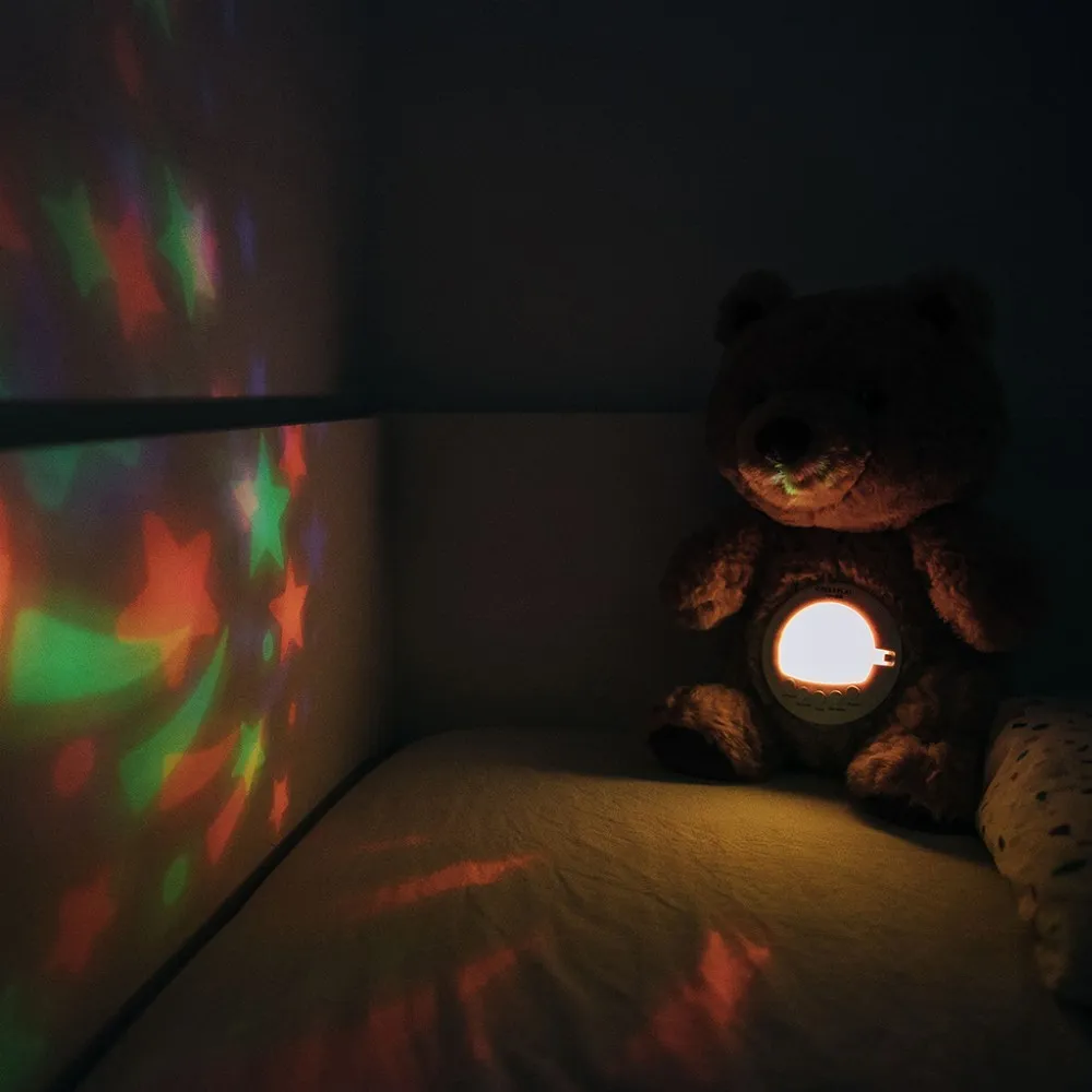 FreeOn Free2Play Soothing plush Teddy Bear with moving head, music and star projector