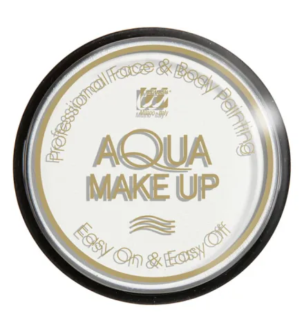 AQUA MAKEUP