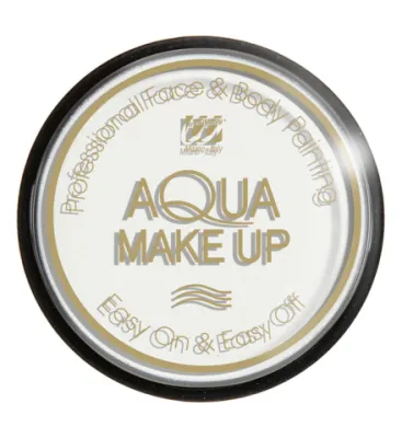 AQUA MAKEUP