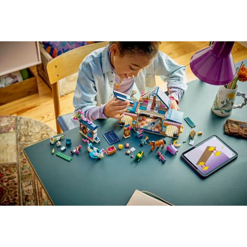 Lego Friends Horse Stable and Riding Academy