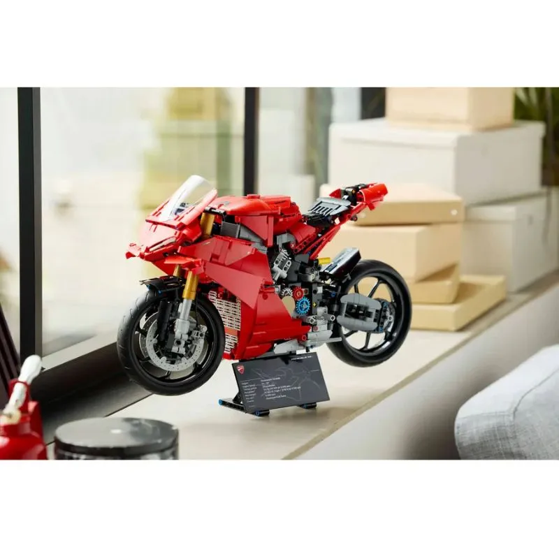 Lego Technic Ducati Panigale V4 S Motorcycle