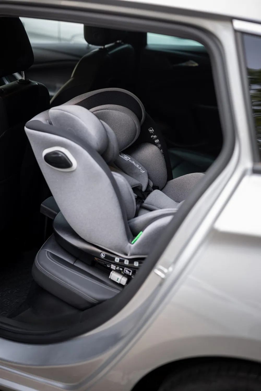 FreeOn car seat Colt i-Size 40-150 cm