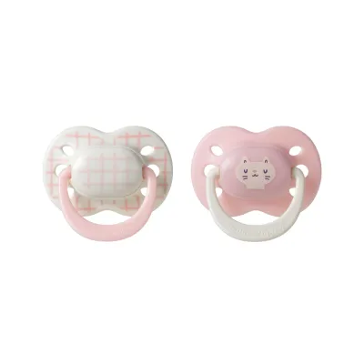 Tommee Tippee Decorated Ultimate Fit Girl Soother (2 Pack)