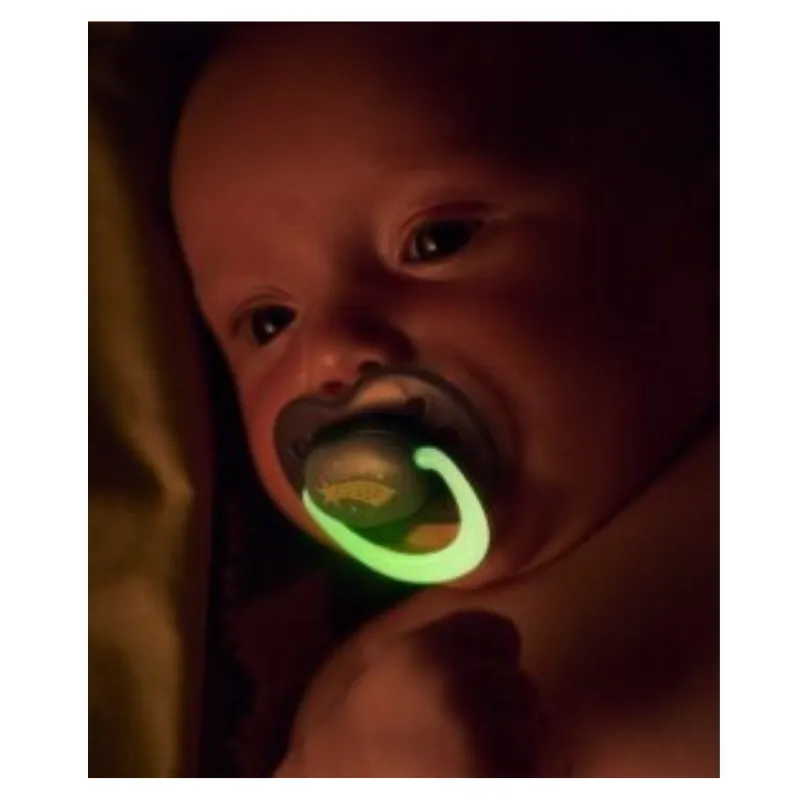Tommee Tippee Night Time Soother 0-6m 2pk