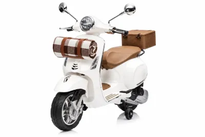 12v Vespa Licensed Ride On Motorcycle With Picnic Blanket And Toolbox Mint